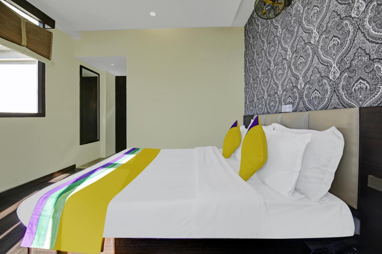 Itsy Hotels Crystal Palace With Valley View Шимла Экстерьер фото